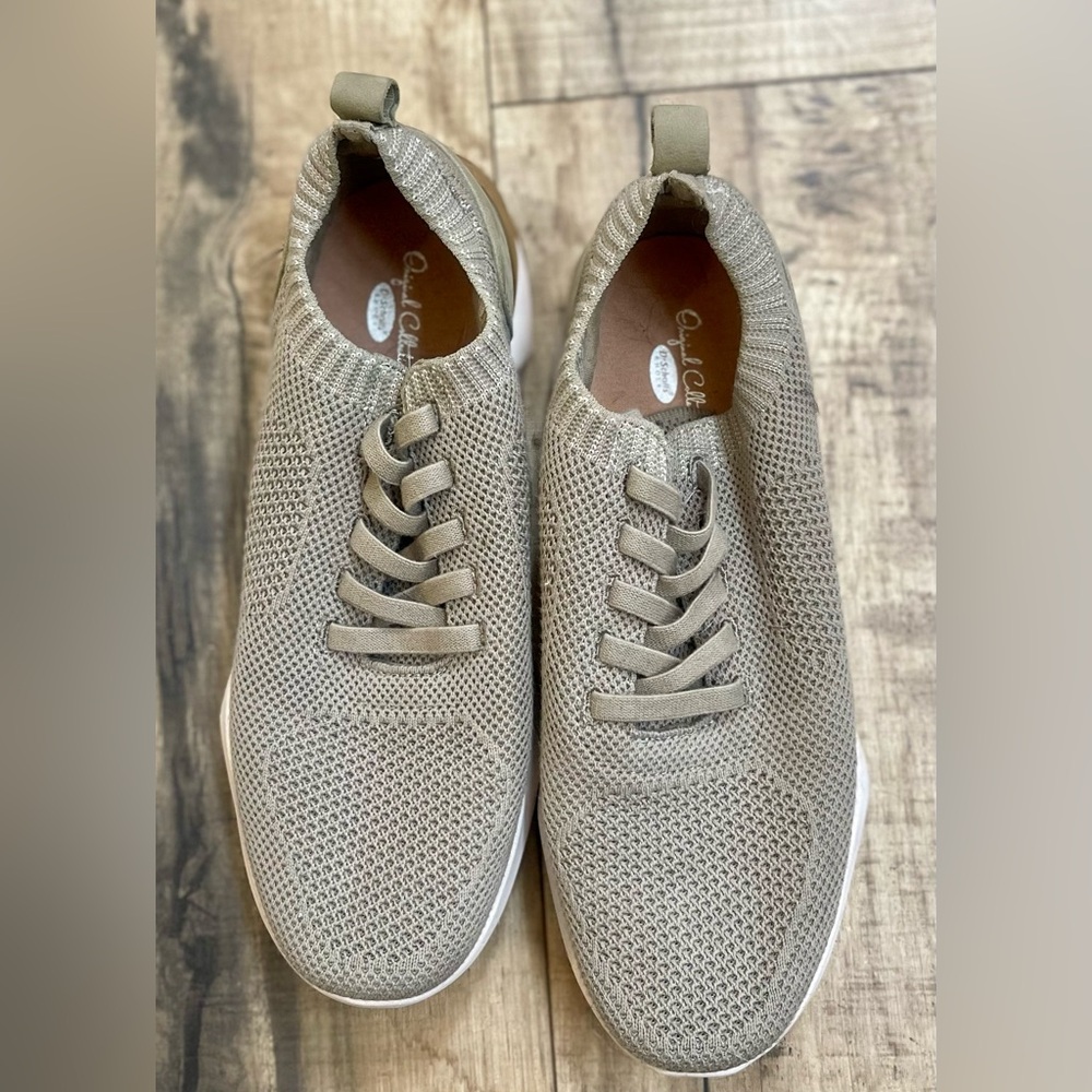 Dr. Scholl's slip on athletic shoes